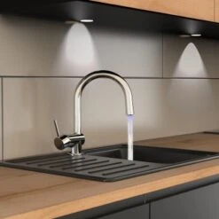 Schütte LED-Spültischarmatur Stella Chrom 15 Schütte LED-Spültischarmatur Stella Chrom -Küchenarmaturen Geschäft 4008431790558 2759 4