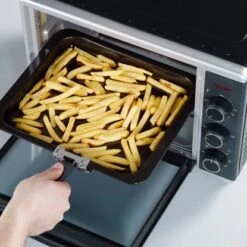 Severin Mini Backofen 1600 W, 230°C -Küchenarmaturen Geschäft TO2056 Pommes herausnehmen